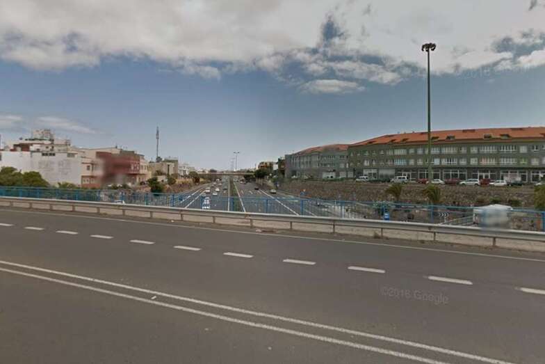 Vista de la autovía GC-1 desde el puente de Melenara, en dirección sur (Foto Google Maps)